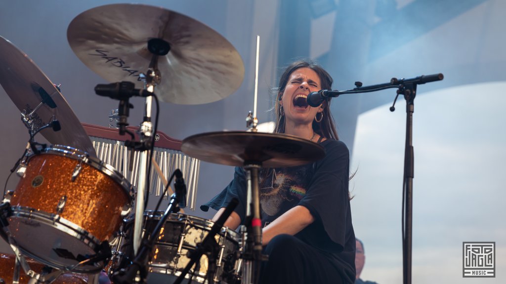 Brutus - Mit der singenden Schlagzeugerin Stefanie Mannaerts
Rock Hard Festival 2024
Amphitheater in Gelsenkirchen