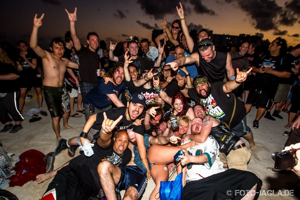 70000 Tons of Metal 2013 ::. Beachparty @ South Beach, Miami ::. http://www.foto-jagla.de