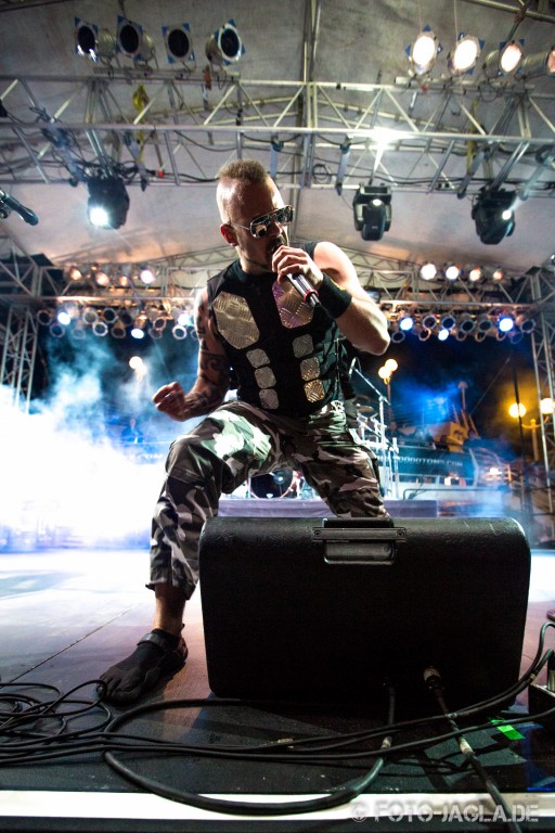 70000 Tons of Metal 2013 ::. Sabaton ::. http://www.foto-jagla.de